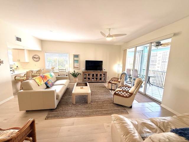 Living room opening to lanai